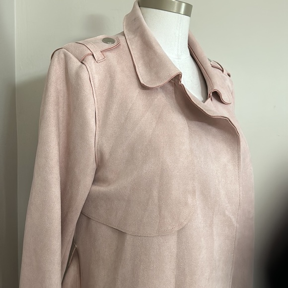 HAUTE Monde BLUSH PINK FAUX SUEDE COAT WITH A BELT size L - Picture 16 of 17